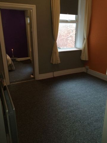  Image of 1 bedroom Apartment to rent in Westminster Street Bensham Gateshead NE8 at Westminster Street Array Gateshead, NE8 4QH