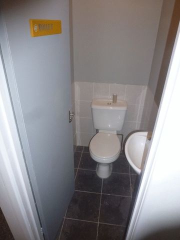  Image of 1 bedroom Apartment to rent in Westminster Street Bensham Gateshead NE8 at Westminster Street Array Gateshead, NE8 4QH