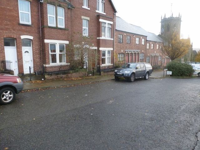  Image of 1 bedroom Apartment to rent in Westminster Street Bensham Gateshead NE8 at Westminster Street Array Gateshead, NE8 4QH