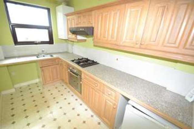  Image of 2 bedroom Flat for sale in Dorchester Road Weymouth DT4 at 61 Dorchester Road  Weymouth, DT4 7JX