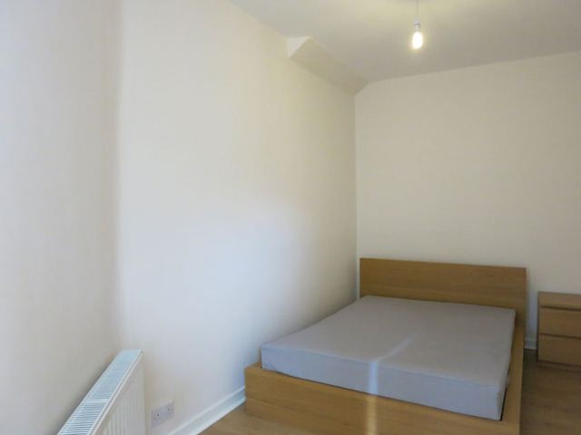  Image of 1 bedroom Flat to rent in Wheatfield Place Edinburgh EH11 at Gorgie Edinburgh Edinburgh, EH11 2PE