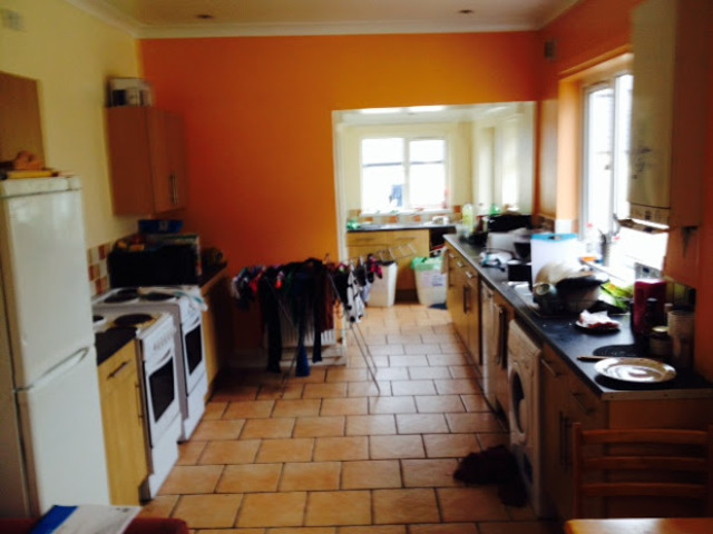  Image of 8 bedroom Terraced house to rent in Whitchurch Road Heath Cardiff CF14 at Whitchurch Road  Cardiff, CF14 3NE