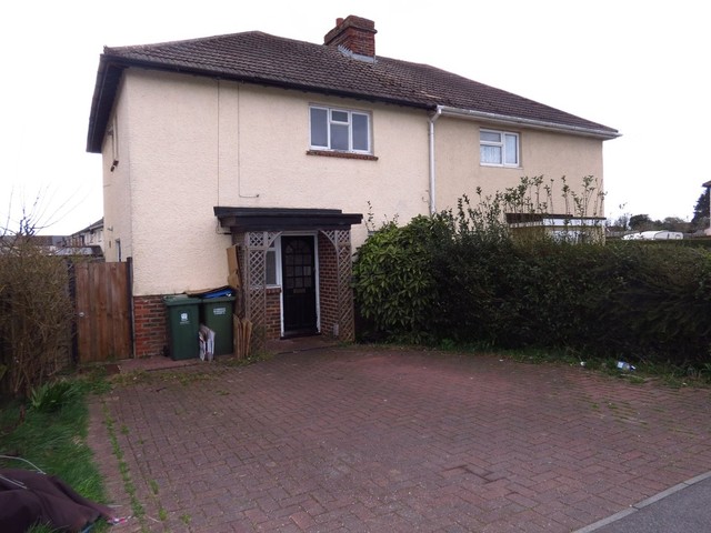  Image of 3 bedroom Semi-Detached house for sale in White Hart Lane Portchester Fareham PO16 at White Hart Lane  Fareham, PO16 9BA