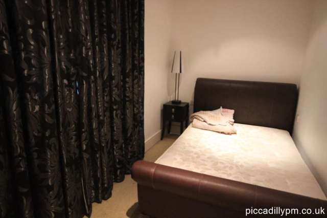  Image of 3 bedroom Penthouse to rent in Whitworth Street Manchester M1 at Whitworth Street West  Manchester, M1 5BE