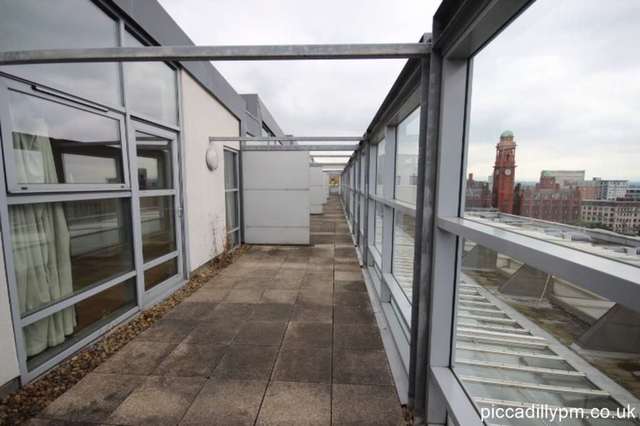  Image of 3 bedroom Penthouse to rent in Whitworth Street Manchester M1 at Whitworth Street West  Manchester, M1 5BE