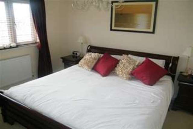  Image of 4 bedroom Detached house to rent in Southend Road Wickford SS11 at Wickford, SS11 8EB