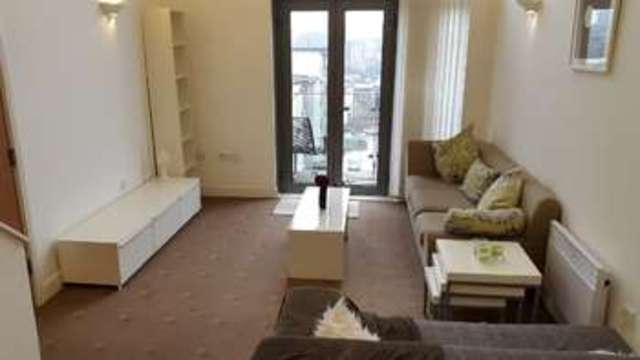  Image of 2 bedroom Apartment to rent in Worsdell Drive Gateshead NE8 at Willbrook House  Gateshead, NE8 2AZ