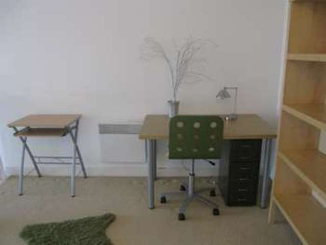  Image of 2 bedroom Apartment to rent in Worsdell Drive Gateshead NE8 at Willbrook House  Gateshead, NE8 2AZ
