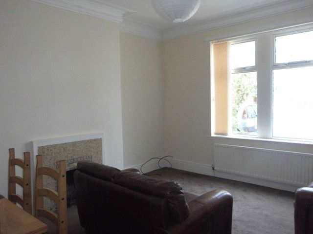  Image of 5 bedroom Detached house to rent in Windsor Terrace Gosforth Newcastle upon Tyne NE3 at Windsor Terrace South Gosforth Gosforth, NE3 1YL