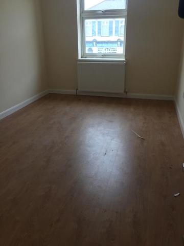  Image of 3 bedroom Flat to rent in Wood Street London E17 at London, E17 3LL