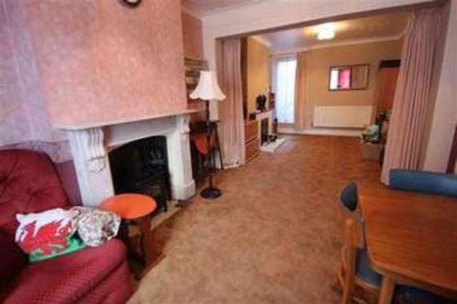  Image of 3 bedroom Terraced house for sale in Woodbridge Road Ipswich IP4 at Ipswich, IP4 2QU