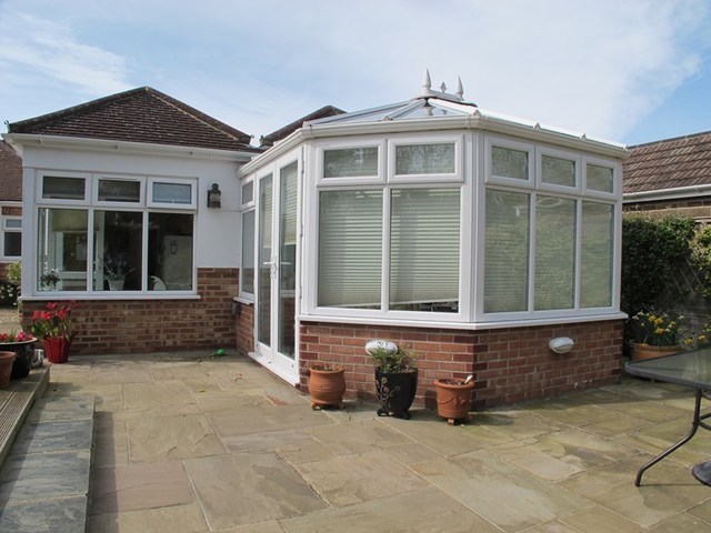  Image of 4 bedroom Bungalow for sale in Wootton Road Lee-on-the-Solent PO13 at Wootton Road  Lee-On-The-Solent, PO13 9HB