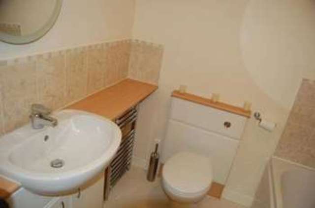  Image of 2 bedroom Flat to rent in Worden Brook Close Buckshaw Village Chorley PR7 at Worden Brook Close Buckshaw Village Chorley, PR7 7BU