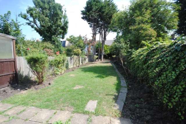  Image of 2 bedroom Flat for sale in Wormholt Road London W12 at Wormholt Road Shepherds Bush London, W12 0LS