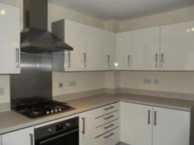  Image of 3 bedroom Detached house for sale in Wren Gardens Portishead Bristol BS20 at Portishead Bristol Portishead, BS20 7PQ