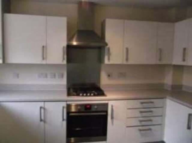  Image of 3 bedroom Detached house for sale in Wren Gardens Portishead Bristol BS20 at Portishead Bristol Portishead, BS20 7PQ