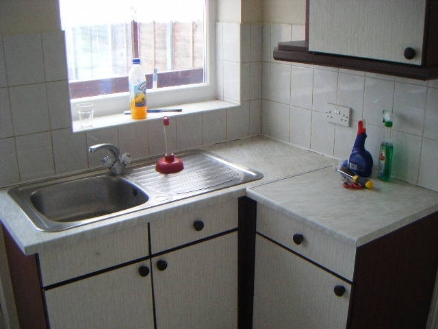  Image of 3 bedroom Detached house to rent in Wychbold Crescent Birmingham B33 at Wychbold Cresent Kitts Green Birmingham, B33 9TD