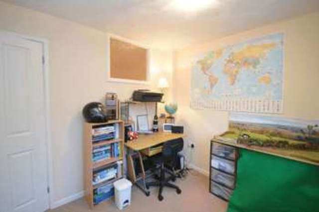  Image of 3 bedroom Detached house for sale in Plantagenet Chase Yeovil BA20 at Plantagenet Chase  Yeovil, BA20 2PR