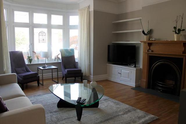  Image of 5 bedroom Detached house to rent in York Road Woking GU22 at Woking, GU22 7XR
