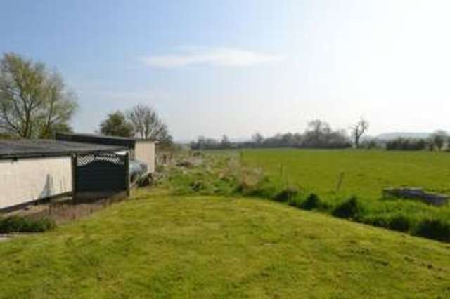  Image of 3 bedroom Detached house for sale in Westrum Lane Brigg DN20 at Westrum Lane  Brigg, DN20 9EY