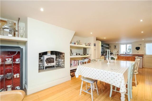  Image of 3 bedroom Terraced house for sale in Montpellier Villas Cheltenham GL50 at Gloucestershire, GL50 2XE