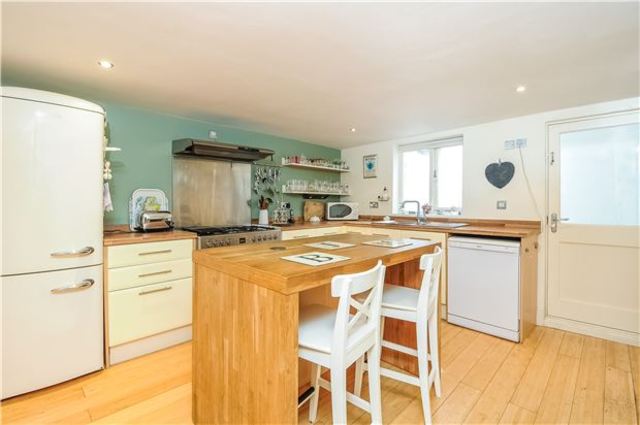  Image of 3 bedroom Terraced house for sale in Montpellier Villas Cheltenham GL50 at Gloucestershire, GL50 2XE