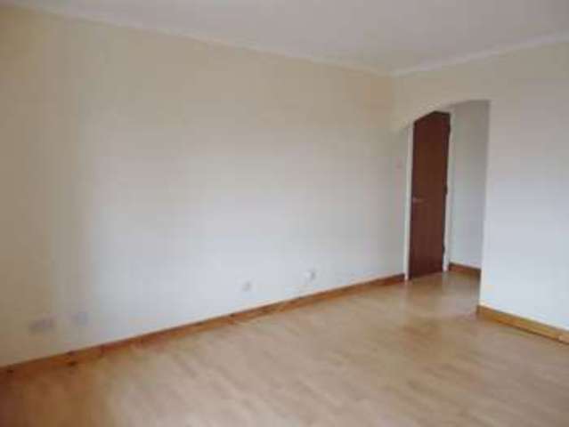  Image of 1 bedroom Flat for sale in Drysdale Street Alloa FK10 at Drysdale Street  Alloa, FK10 1JL