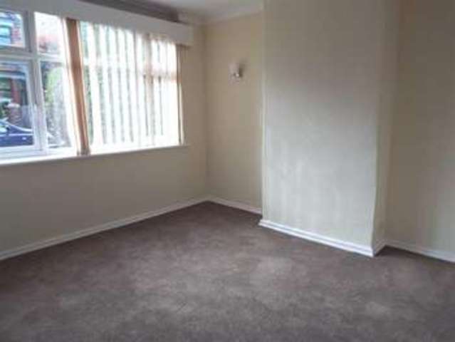  Image of 3 bedroom Property to rent in Chandos Road Prestwich Manchester M25 at Chandos Road Prestwich Prestwich, M25 9WW