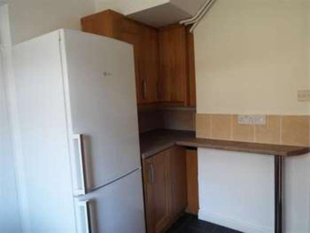  Image of 3 bedroom Property to rent in Chandos Road Prestwich Manchester M25 at Chandos Road Prestwich Prestwich, M25 9WW