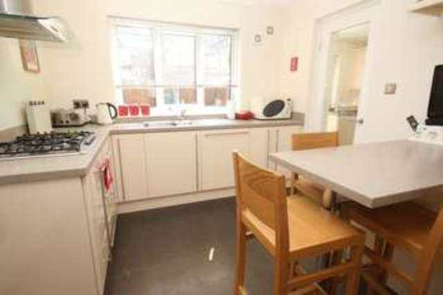 Image of 3 bedroom Detached house for sale in Clover Place Bo