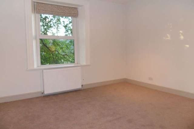  Image of 1 bedroom Apartment to rent in Albion Street Chipping Norton OX7 at 19 Albion Street  Chipping Norton, OX7 5BL