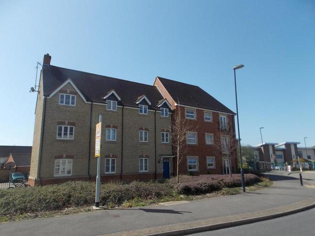  Image of 2 bedroom Apartment for sale in Aquarius Court Swindon SN25 at Oakhurst  Swindon, SN25 2LN