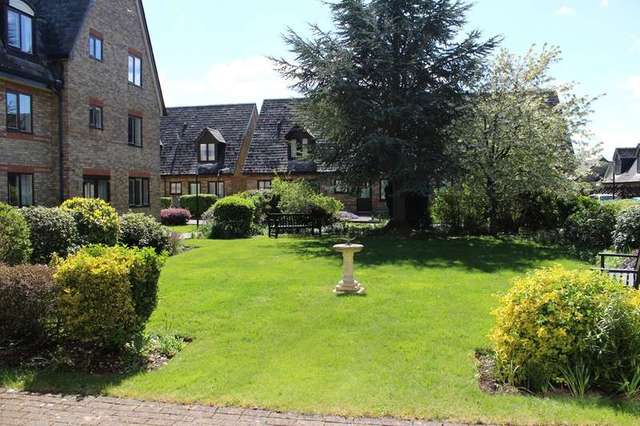  Image of 1 bedroom Flat for sale in Ash Grove Burwell Cambridge CB25 at Burwell Cambridgeshire, CB25 0DS