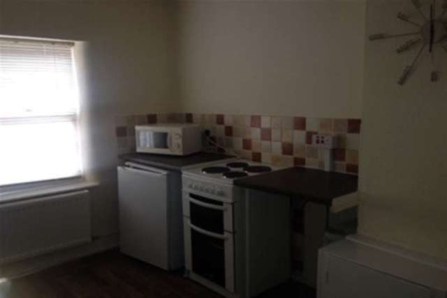  Image of Flat to rent in Avenham Place Preston PR1 at Preston, PR1 3SX