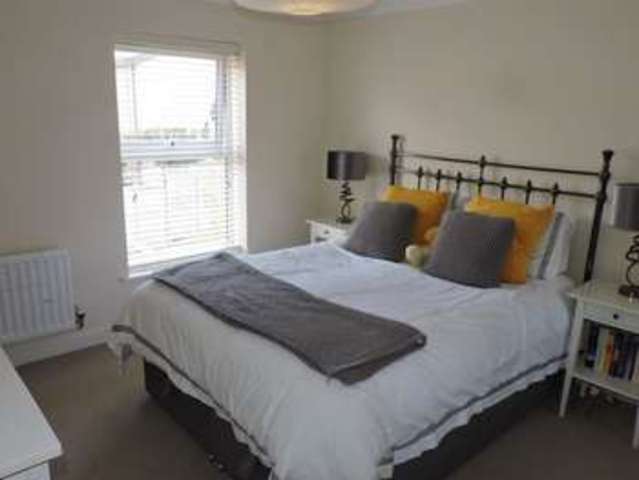  Image of 2 bedroom Property to rent in Avington Way Sherfield-on-Loddon Hook RG27 at Avington Way Sherfield-On-Loddon Hook, RG27 0AY