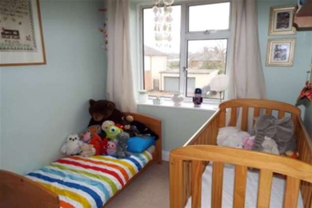  Image of 3 bedroom Semi-Detached house to rent in Aylestone Drive Aylestone Leicester LE2 at Leicester, LE2 8QE