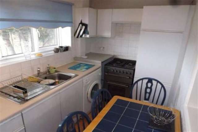  Image of 1 bedroom Detached house to rent in Waldegrave Basildon SS16 at Basildon, SS16 5EG