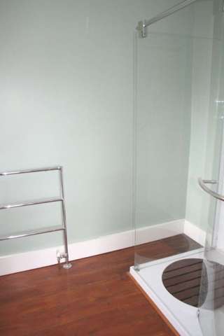  Image of 1 bedroom End of Terrace to rent in Bampfylde Road Torquay TQ2 at TORQUAY Devon, TQ2 5AR