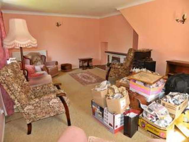  Image of 3 bedroom Detached house for sale in Blakelands Barton-Le-Clay Bedford MK45 at Blakelands Barton-le-Clay Barton-le-Clay, MK45 4NW