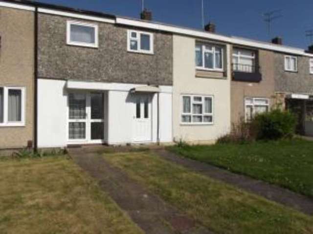  Image of 3 bedroom Terraced house for sale in Fairsted Basildon SS14 at Basildon Essex Basildon, SS14 2AR