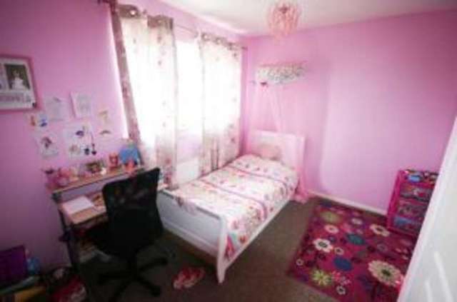  Image of 2 bedroom End of Terrace for sale in Batson Street Glasgow G42 at Govanhill Glasgow Rutherglen, G42 7HG