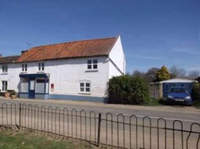  Image of 3 bedroom Cottage for sale in The Street Bawdsey Woodbridge IP12 at Bawdsey Woodbridge Bawdsey, IP12 3AJ