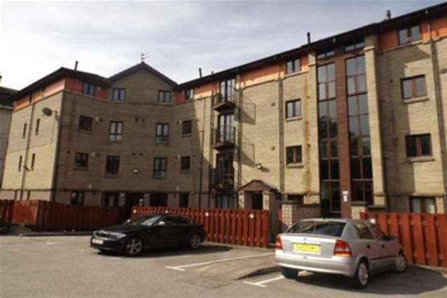  Image of 2 bedroom Flat to rent in Baxter Park Terrace Dundee DD4 at Dundee, DD4 6NR