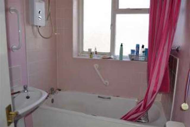  Image of 2 bedroom Property for sale in Beech Drive Bridlington YO16 at Beech Drive Bridlington Bridlington, YO16 6TP