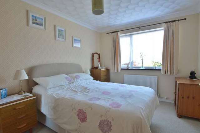  Image of 2 bedroom Detached house for sale in Beechcroft Way Chandler