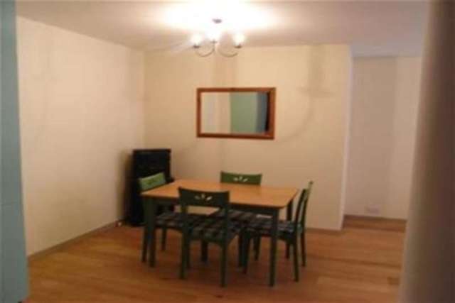  Image of 2 bedroom Flat to rent in Bell Street Glasgow G4 at Glasgow, G4 0TE