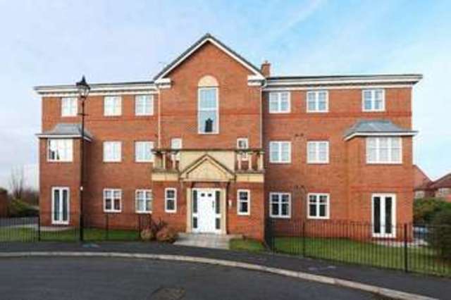  Image of 2 bedroom Flat to rent in Bellflower Close Widnes WA8 at Bellflower Close  Widnes, WA8 9EB
