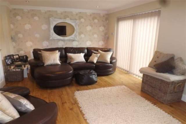  Image of 4 bedroom Detached house to rent in The Sorrells Benfleet SS7 at Benfleet, SS7 4JU