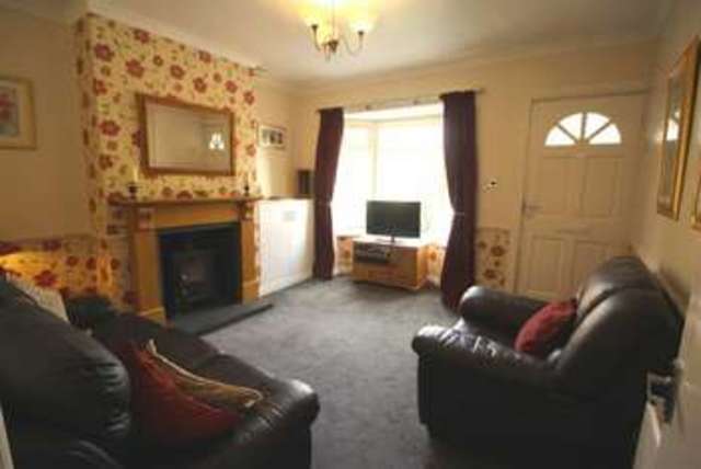  Image of 3 bedroom Terraced house for sale in Beoley Road West Redditch B98 at Redditch Worcestershire Redditch, B98 8LX