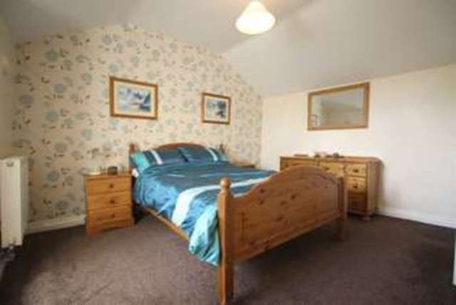  Image of 3 bedroom Terraced house for sale in Beoley Road West Redditch B98 at Redditch Worcestershire Redditch, B98 8LX